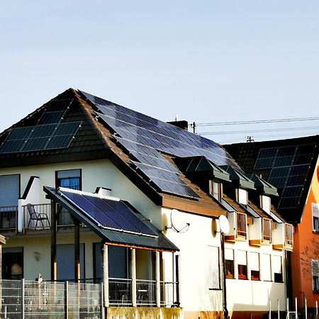 Landhaus Herdt ラウダ・ケーニヒスホーフェン エクステリア 写真